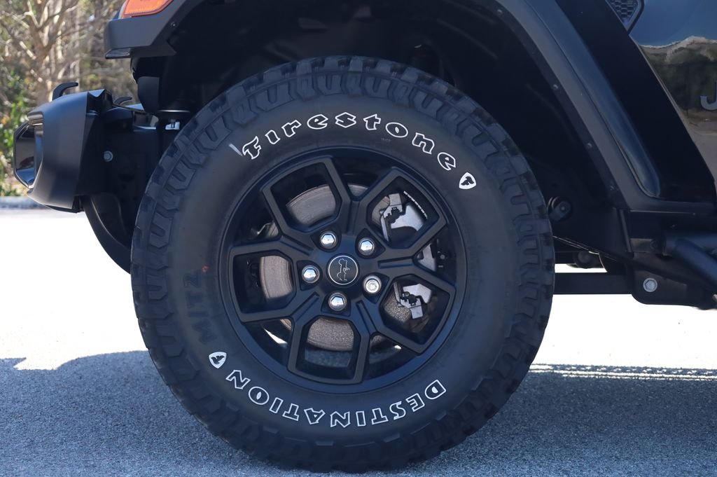 2025 Jeep Gladiator Willys - Photo 19