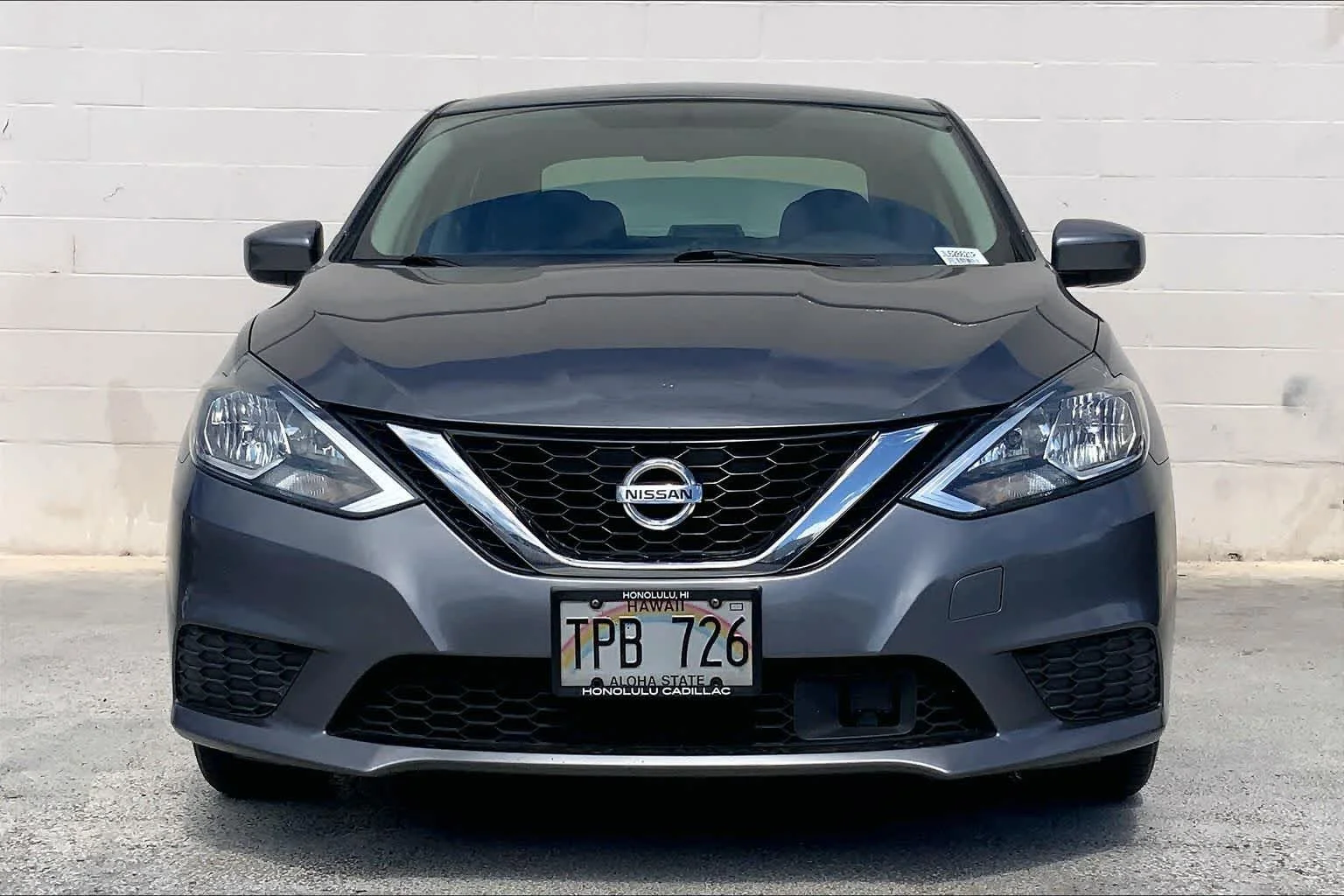 Used 2018 Gray/gray Nissan SV image 6