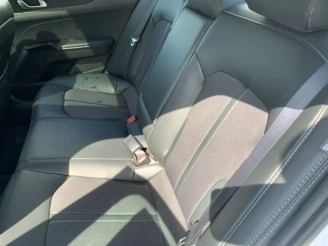 Used 2024 White Kia GT-Line image 17
