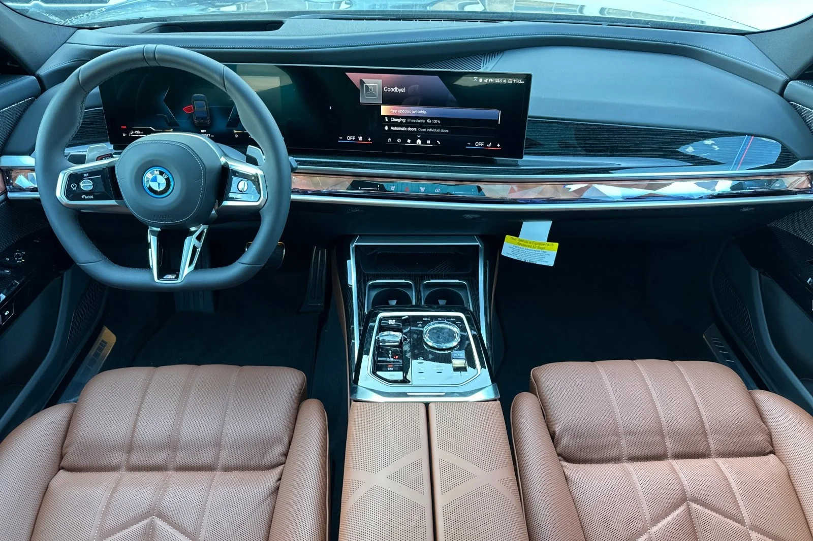 2026 BMW 7 Series 750e - Photo 12