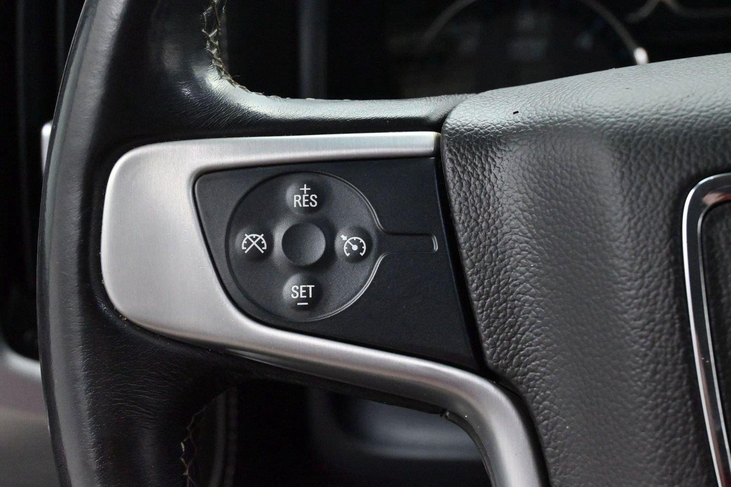 Used 2018 Summit White GMC SLT image 18
