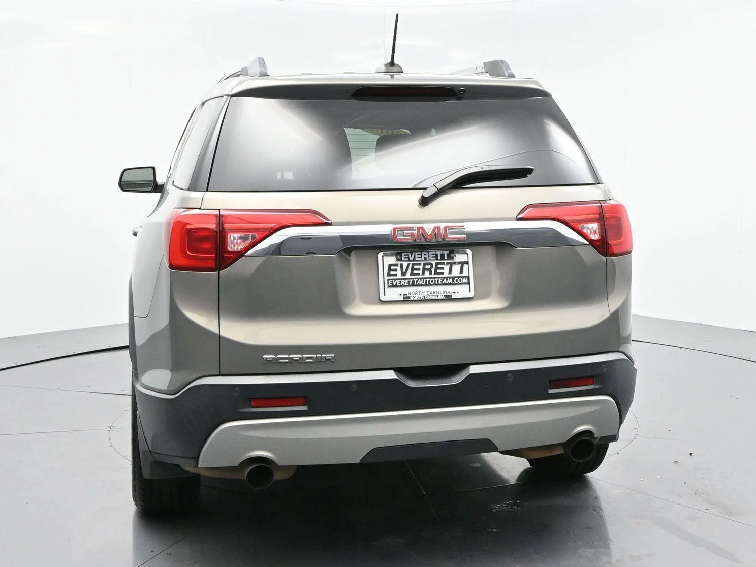 Used 2019 PEPPERDUST METALLIC GMC SLT image 6