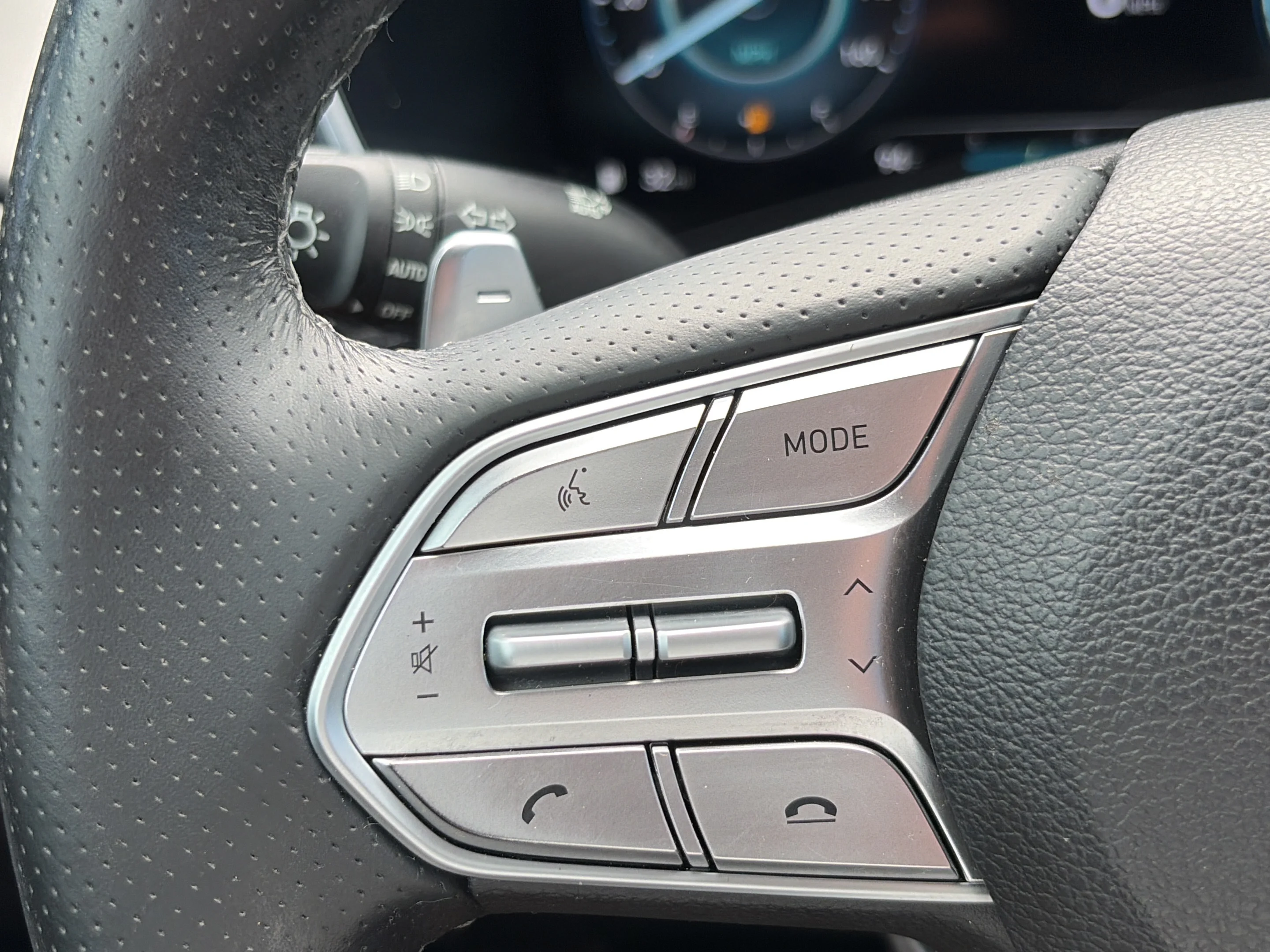 Used 2023 Portofino Gray Hyundai Calligraphy image 25