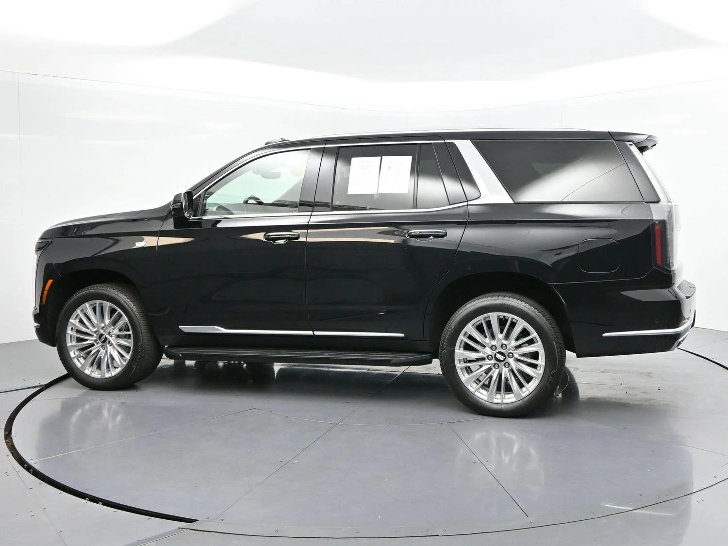Certified Used 2025 Black Raven Cadillac Premium Luxury image 5