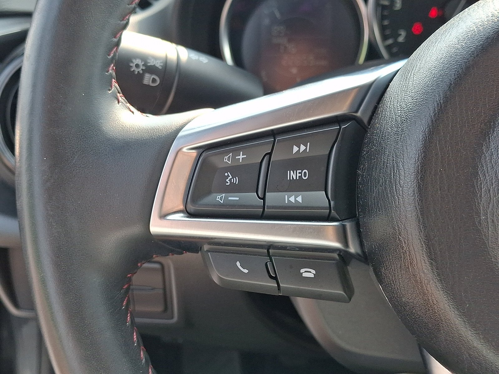 Used 2018 Machine Gray Mazda Club image 26