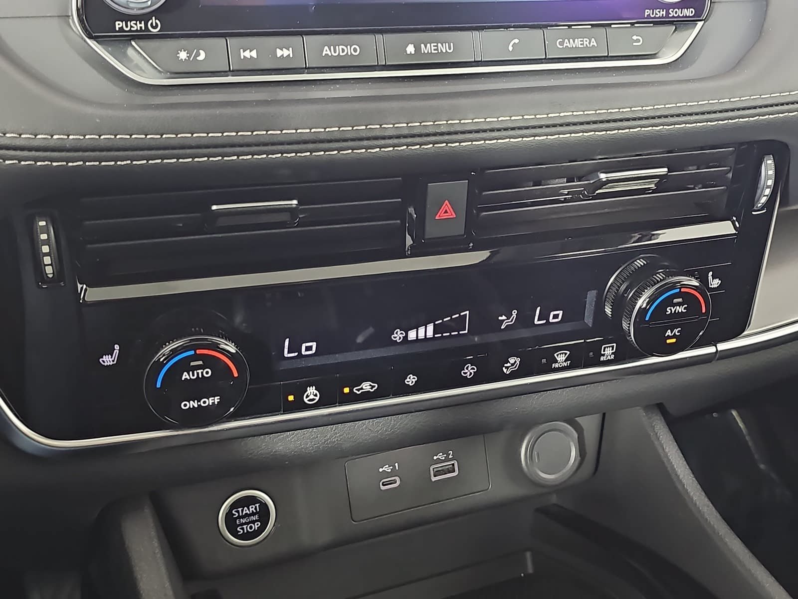 Used 2022 Gray Nissan SV image 23