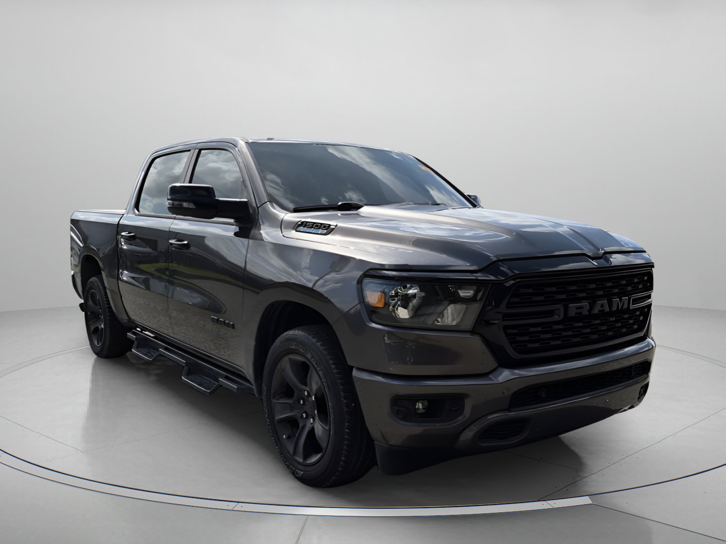 2024 RAM 1500 Big Horn/Lone Star Crew Cab 5'7's photo