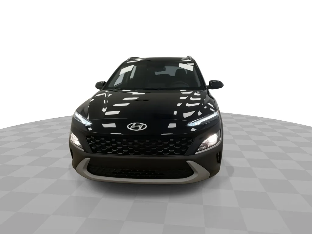 Used 2023 Black Hyundai SEL image 4