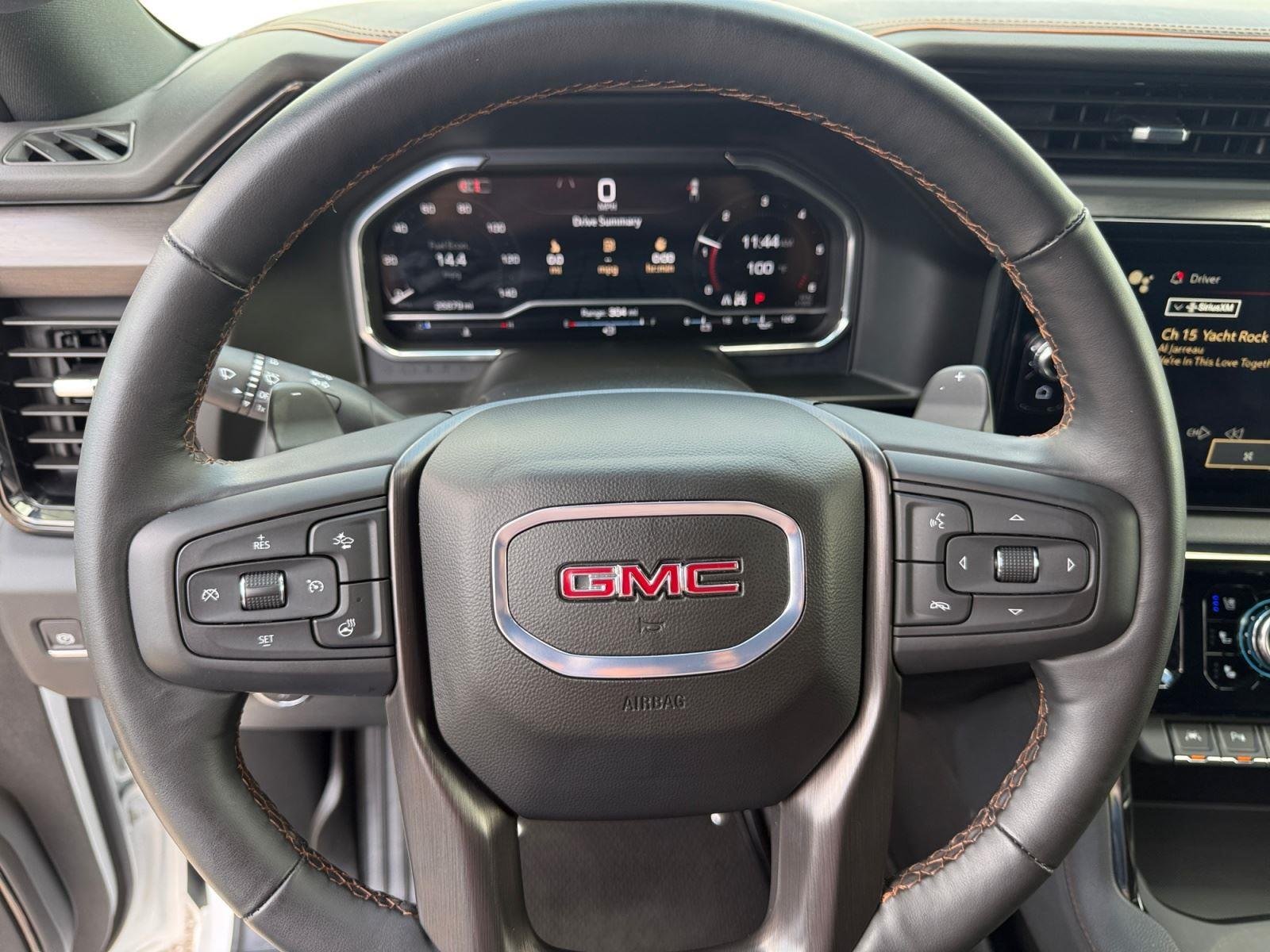 Used 2025 Summit White GMC AT4 image 13