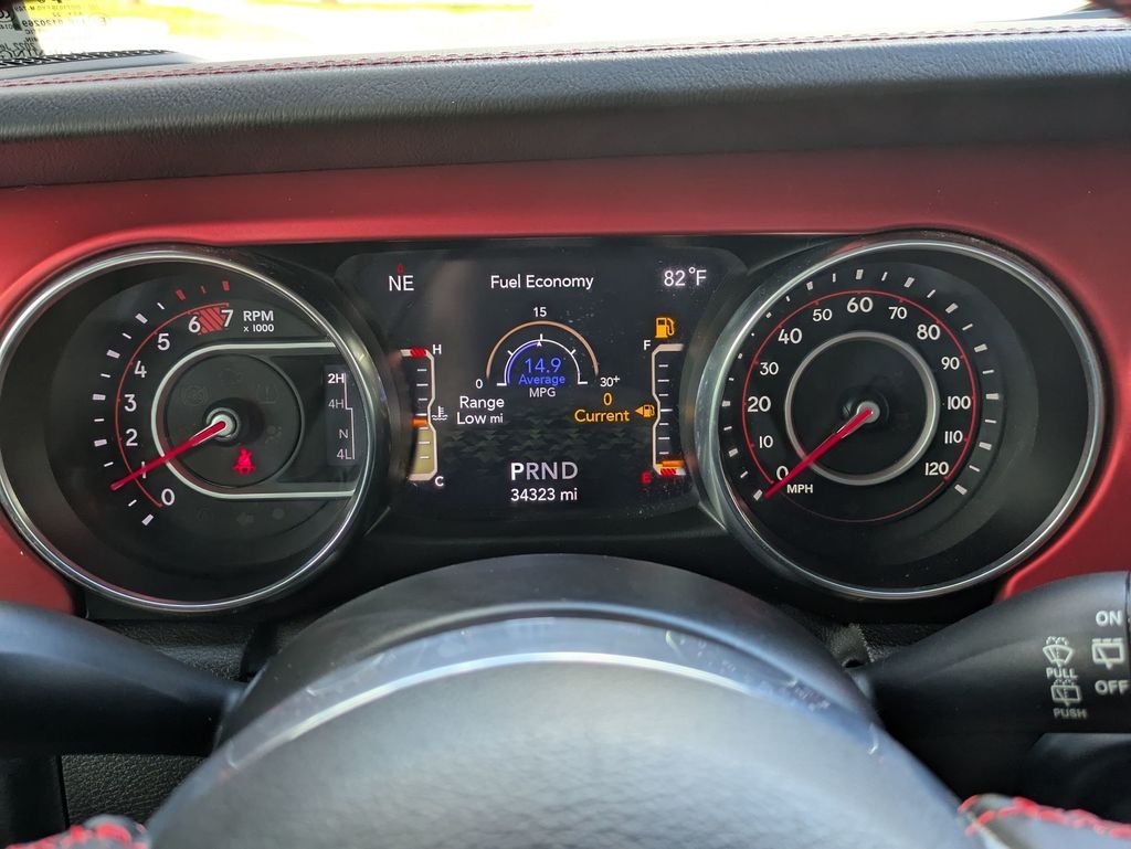Used 2022 Black Jeep Unlimited Rubicon image 15