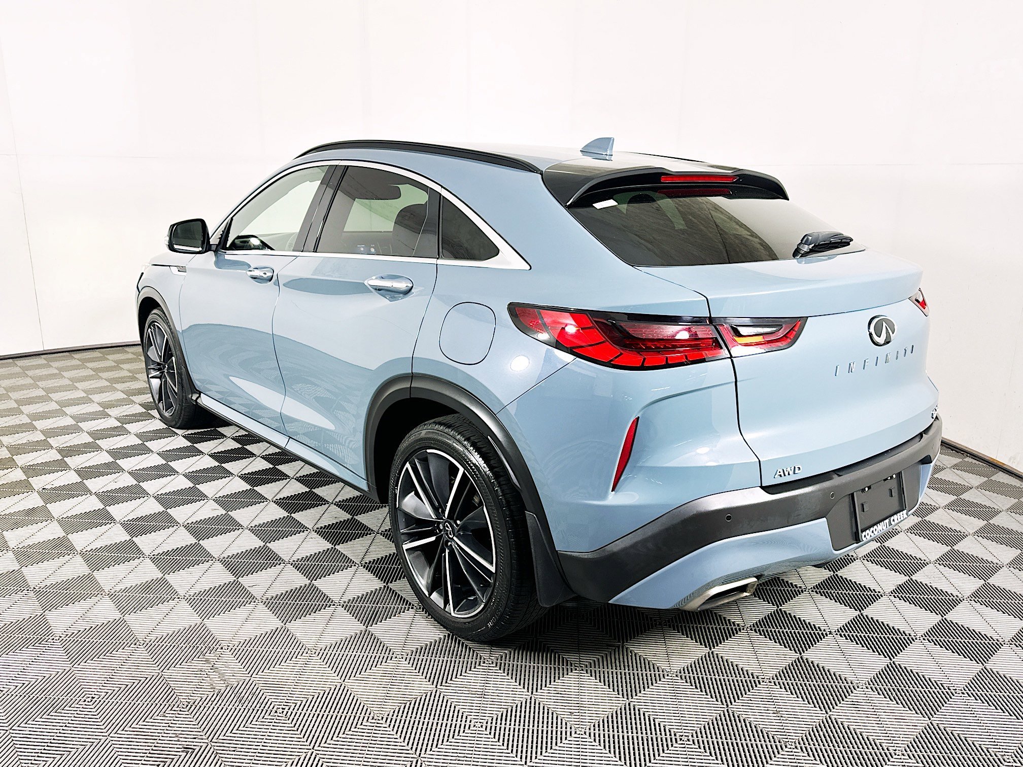 2023 INFINITI QX55 thumbnail 7