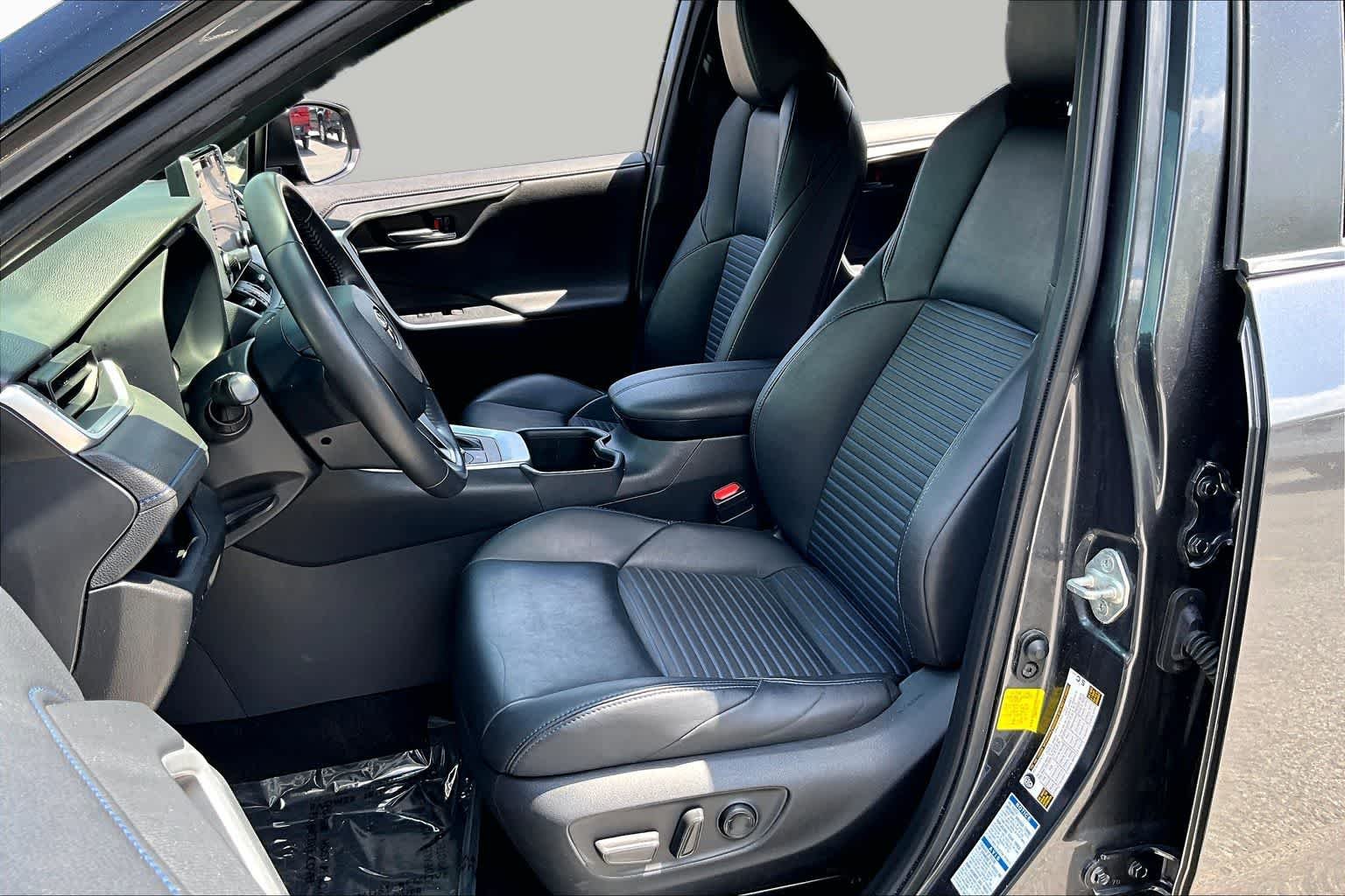 Used 2022 Magnetic Gray Metallic/Midnight Black Metallic Toyota Hybrid XSE image 8
