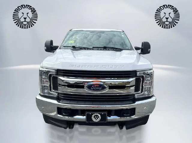 Used 2019 Oxford White Ford XL image 2