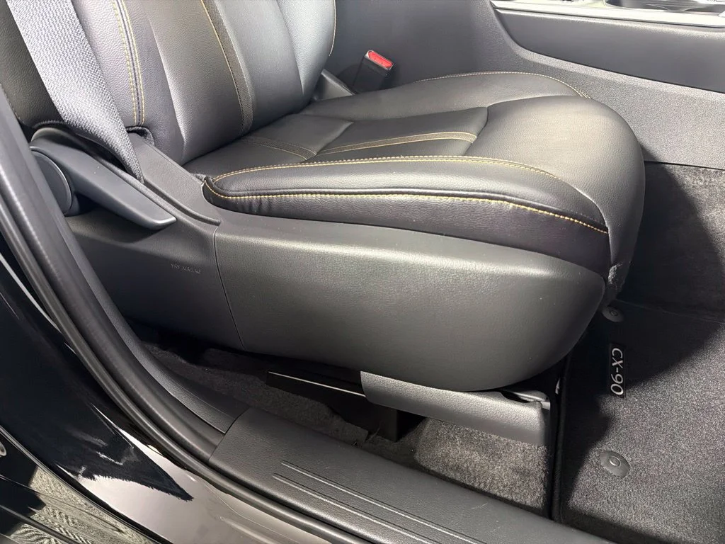 Used 2026 Jet Black Mazda 3.3 Turbo Select image 25