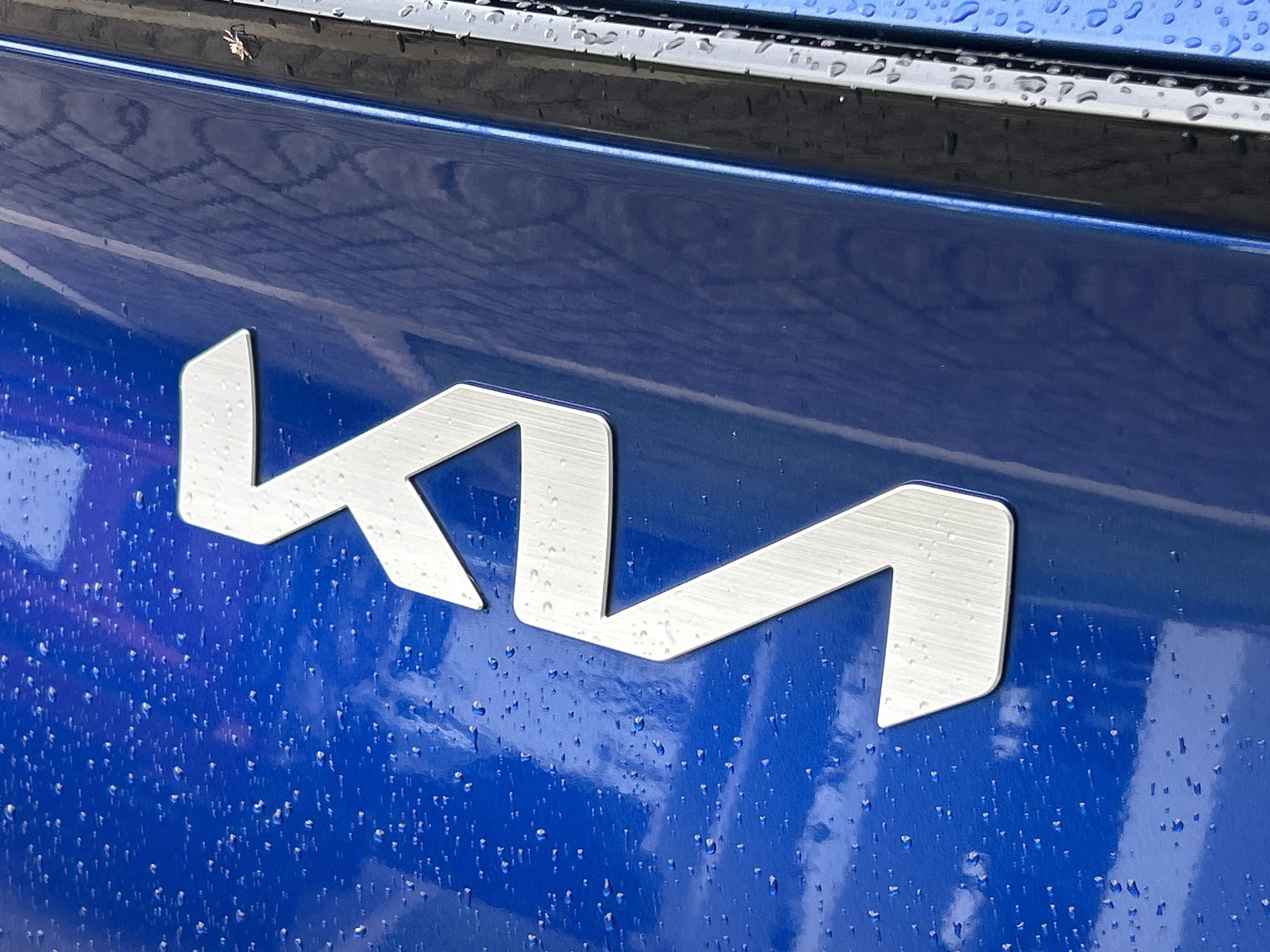 Used 2023 Sapphire Blue Kia X-Line image 10