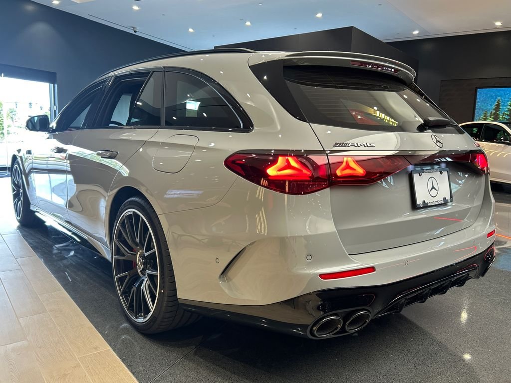 New 2027 MANUFAKTUR Alpine Grey Mercedes-Benz AMG® E 53 Hybrid Wagon image 4