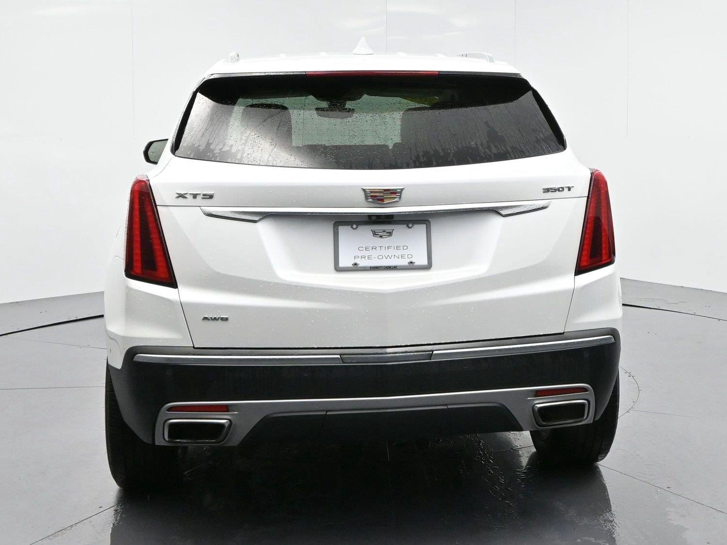 Used 2024 Crystal White Tricoat Cadillac Premium Luxury image 6