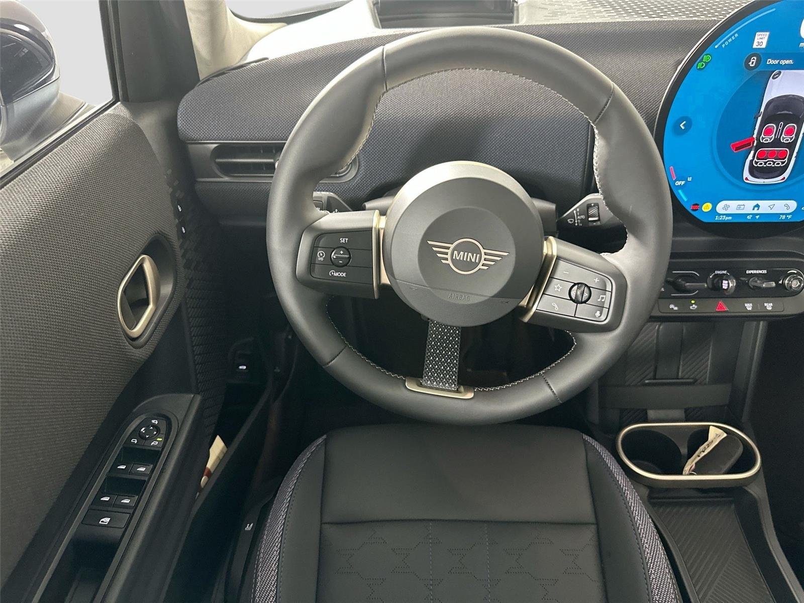 2025 MINI Hardtop 4 Door S - Photo 17