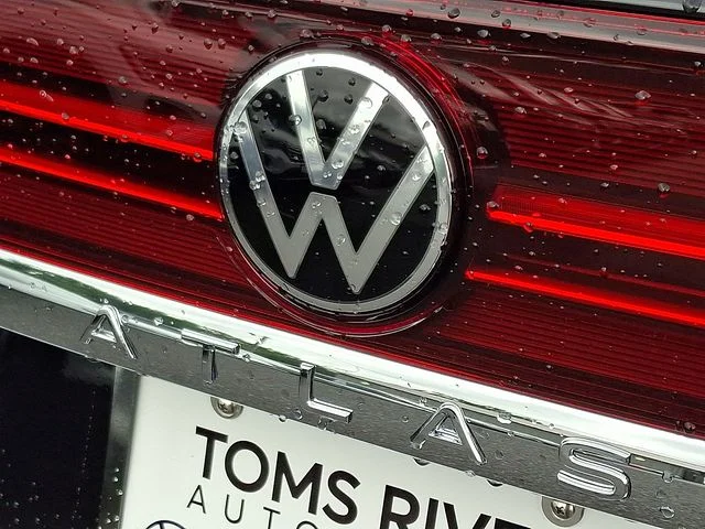 New 2026 Black Volkswagen SE w/Technology image 17