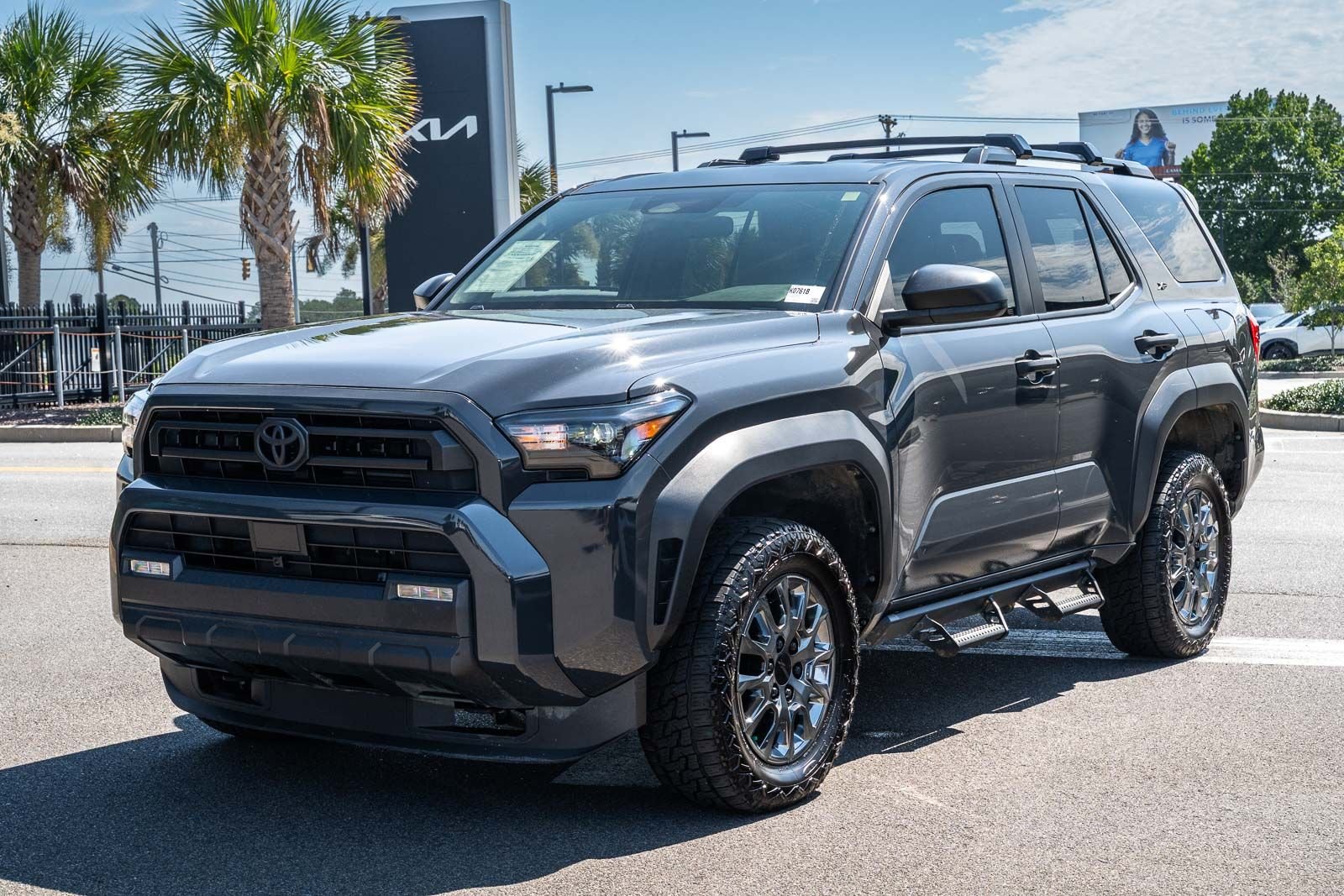 Used 2025  Toyota SR5 image 2