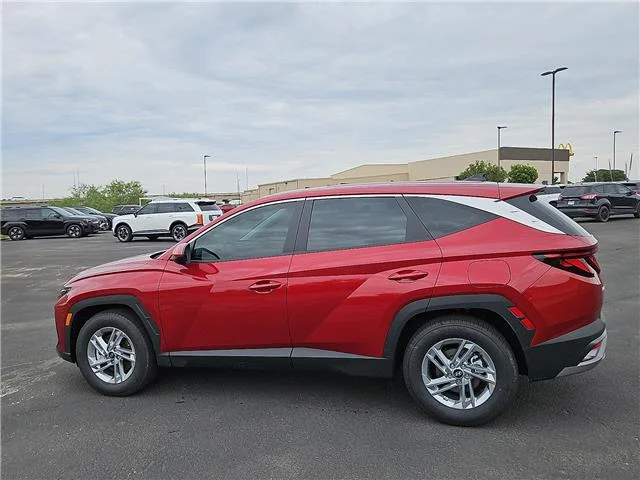 New 2026 Ultimate Red Hyundai SE image 2
