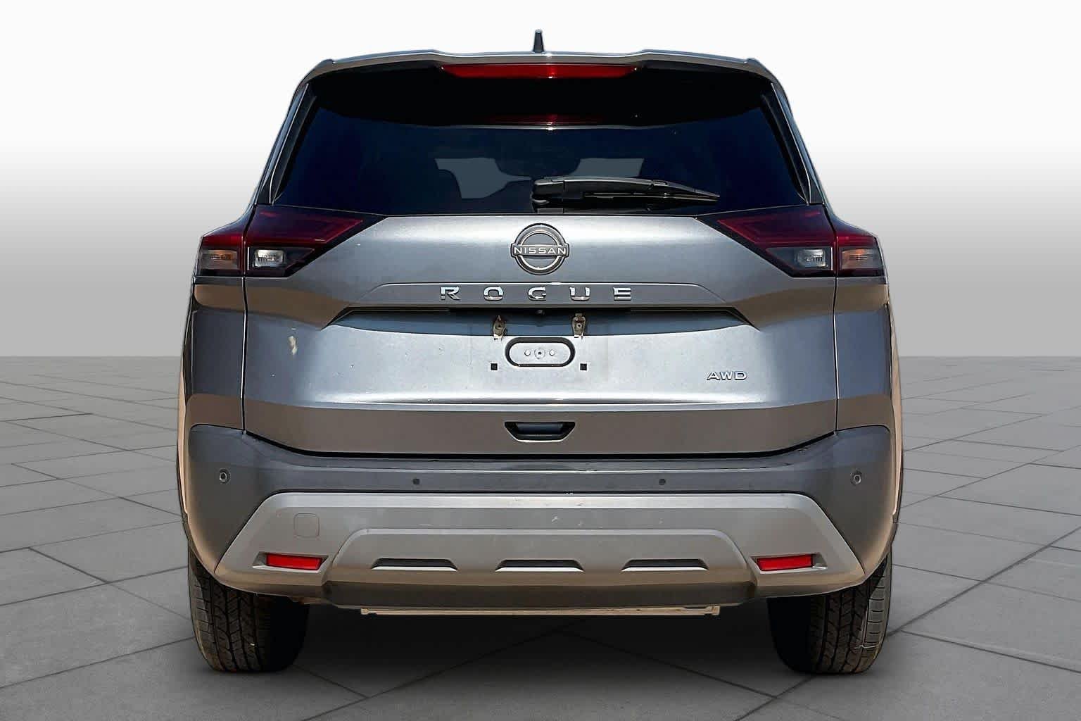 Used 2023 Gun Metallic Nissan S image 4