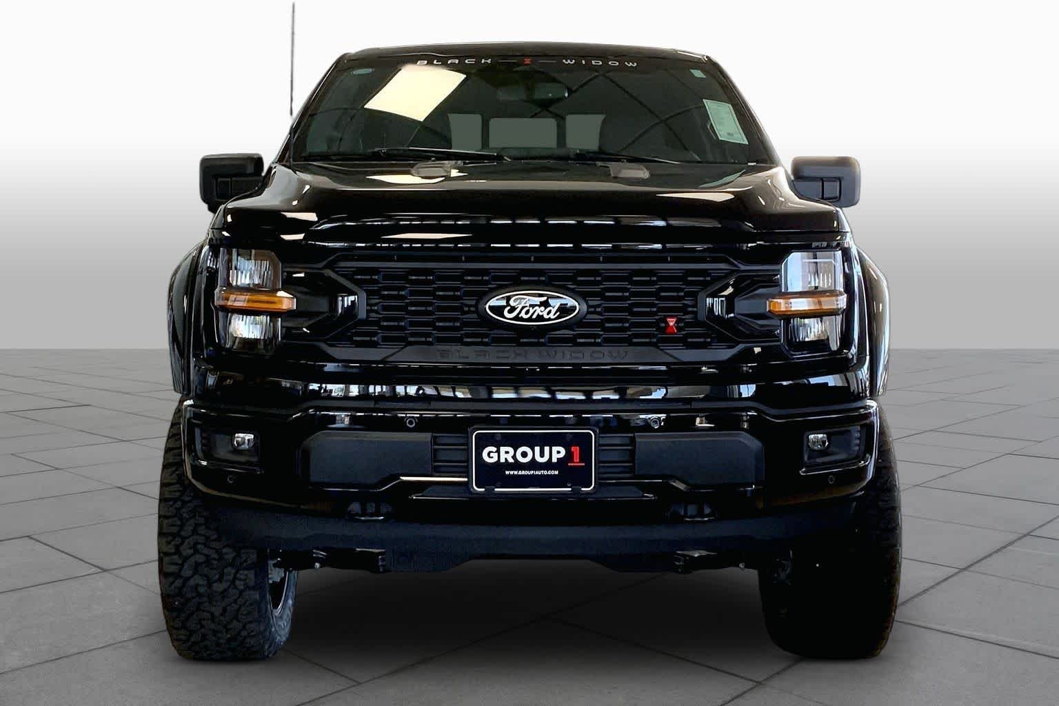 New 2026 Agate Black Metallic Ford XLT image 3