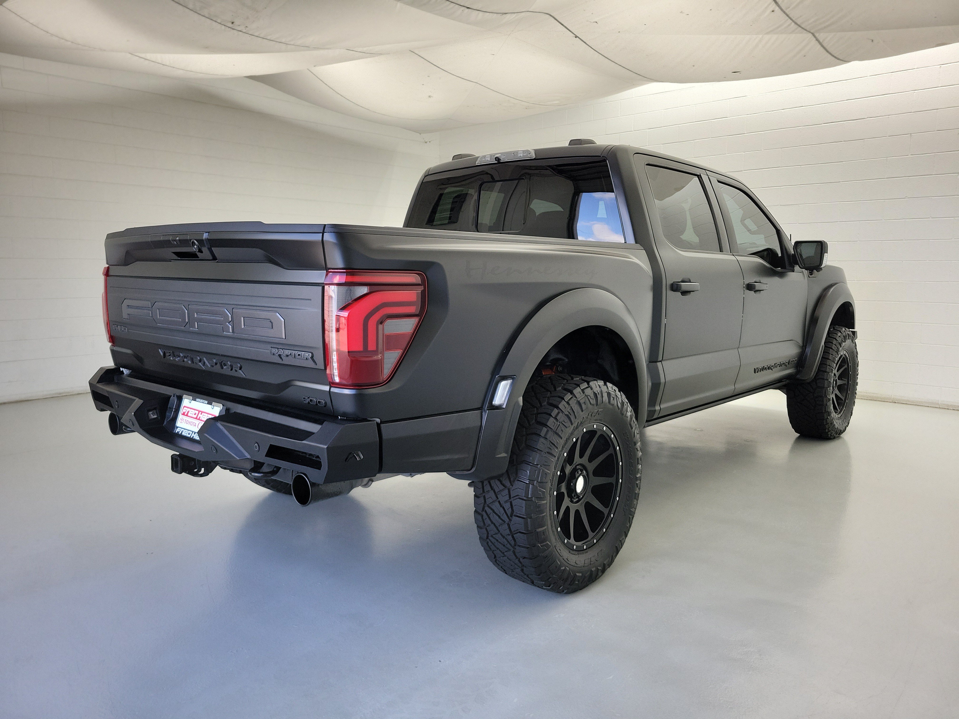Used 2023 Agate Black Metallic Ford Raptor image 5