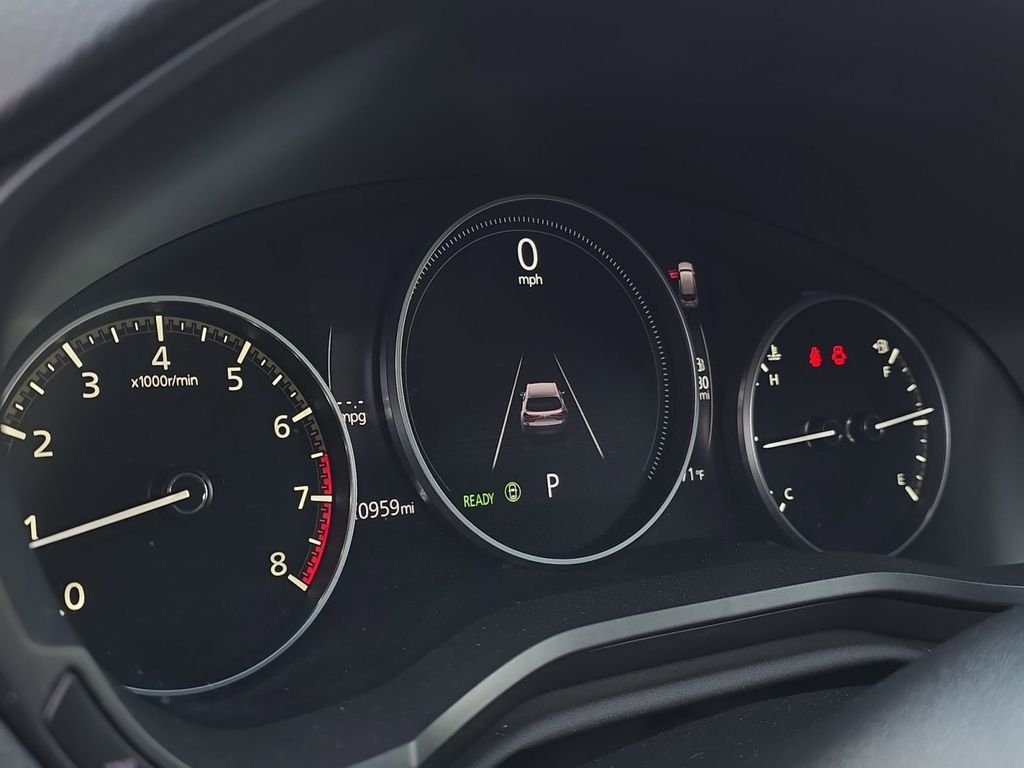 Used 2025 Silver Mazda 3.3 Turbo Preferred image 19