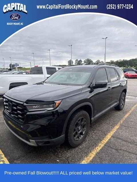 Used 2025 Black Honda TrailSport image 1