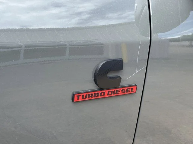 New 2026 Ceramic Gray Clear-Coat Exterior Paint RAM Laramie image 13