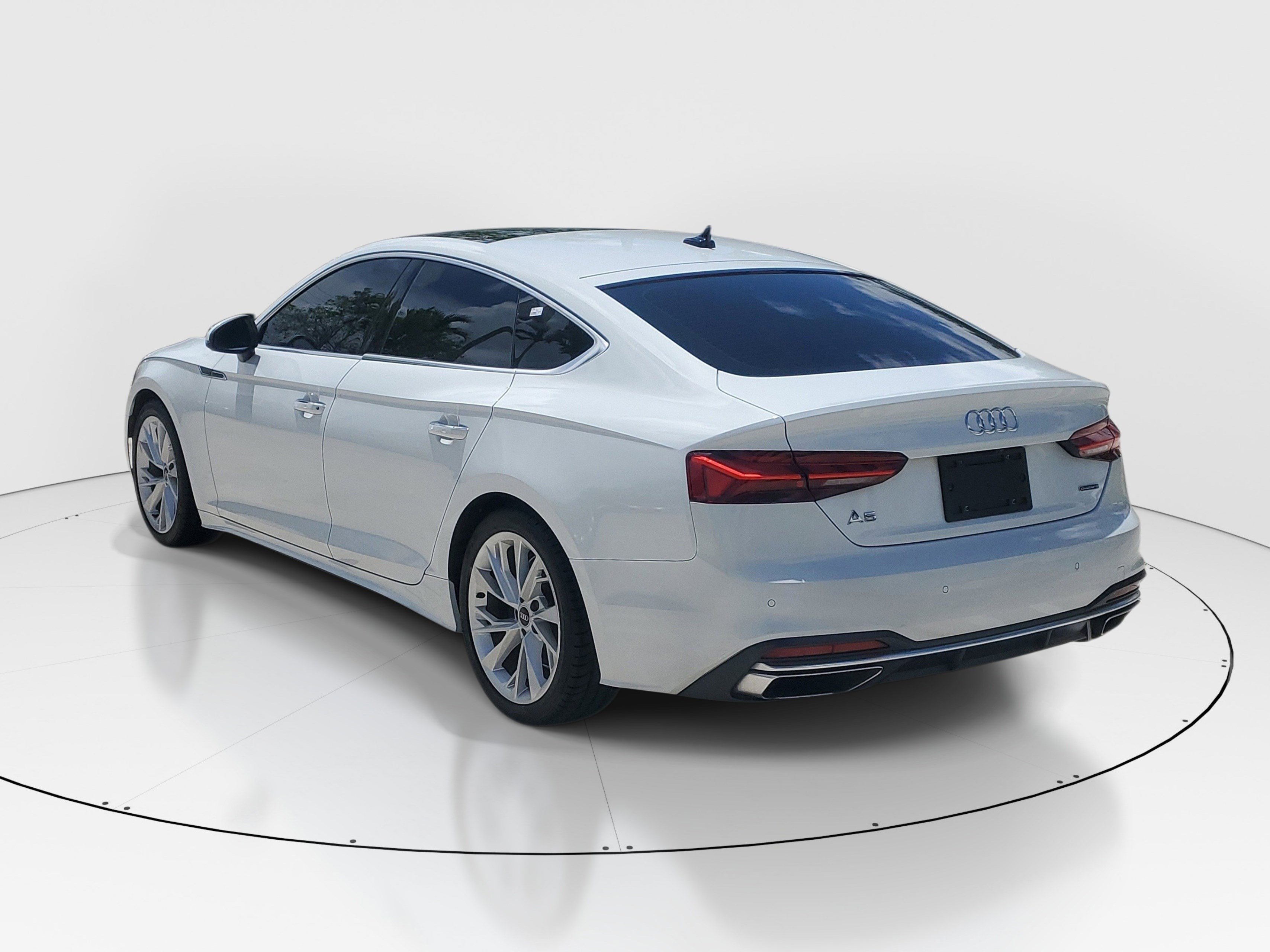 Used 2022 Glacier White Audi Premium Plus image 5