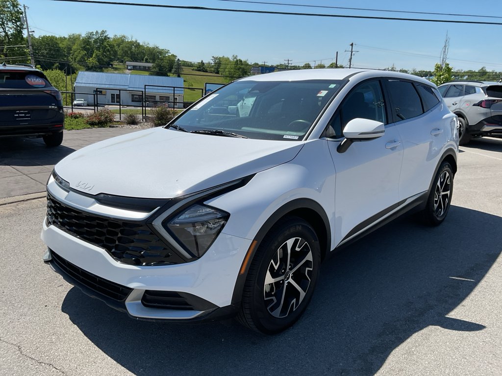 Used 2023 Glacial White Pearl Kia EX image 4