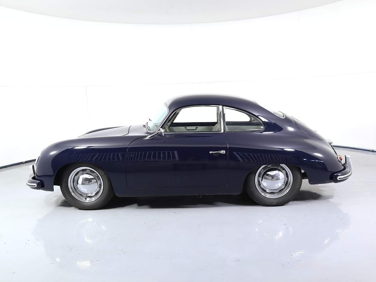 Used 1955 Blue Porsche  image 2