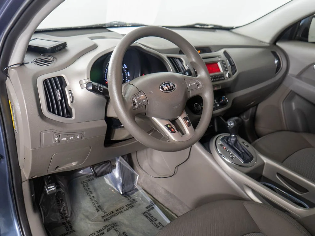 Used 2015 Blue Kia LX image 13