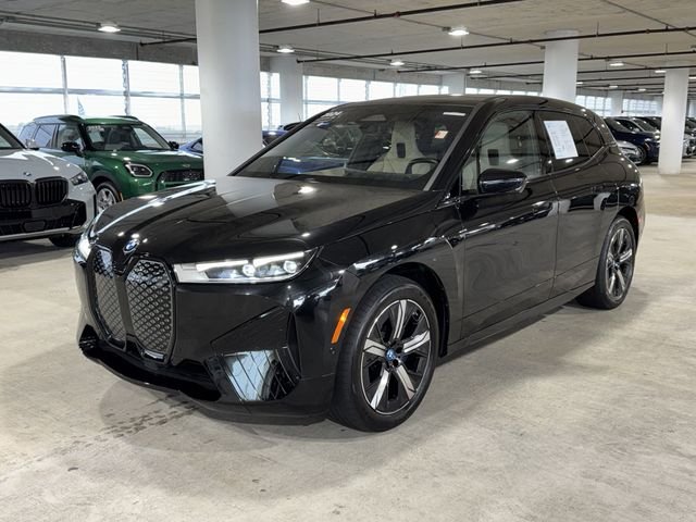 Certified Used 2024 Black Sapphire Metallic BMW xDrive50 image 4