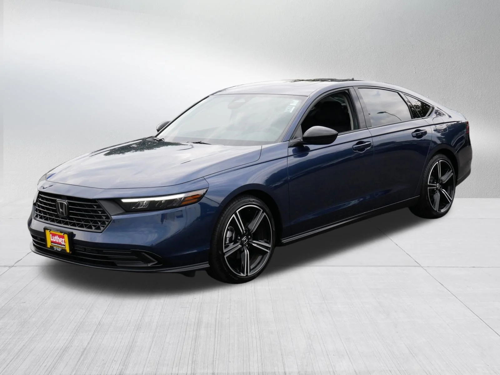 Used 2026 Canyon River Blue Metallic Honda SE image 3