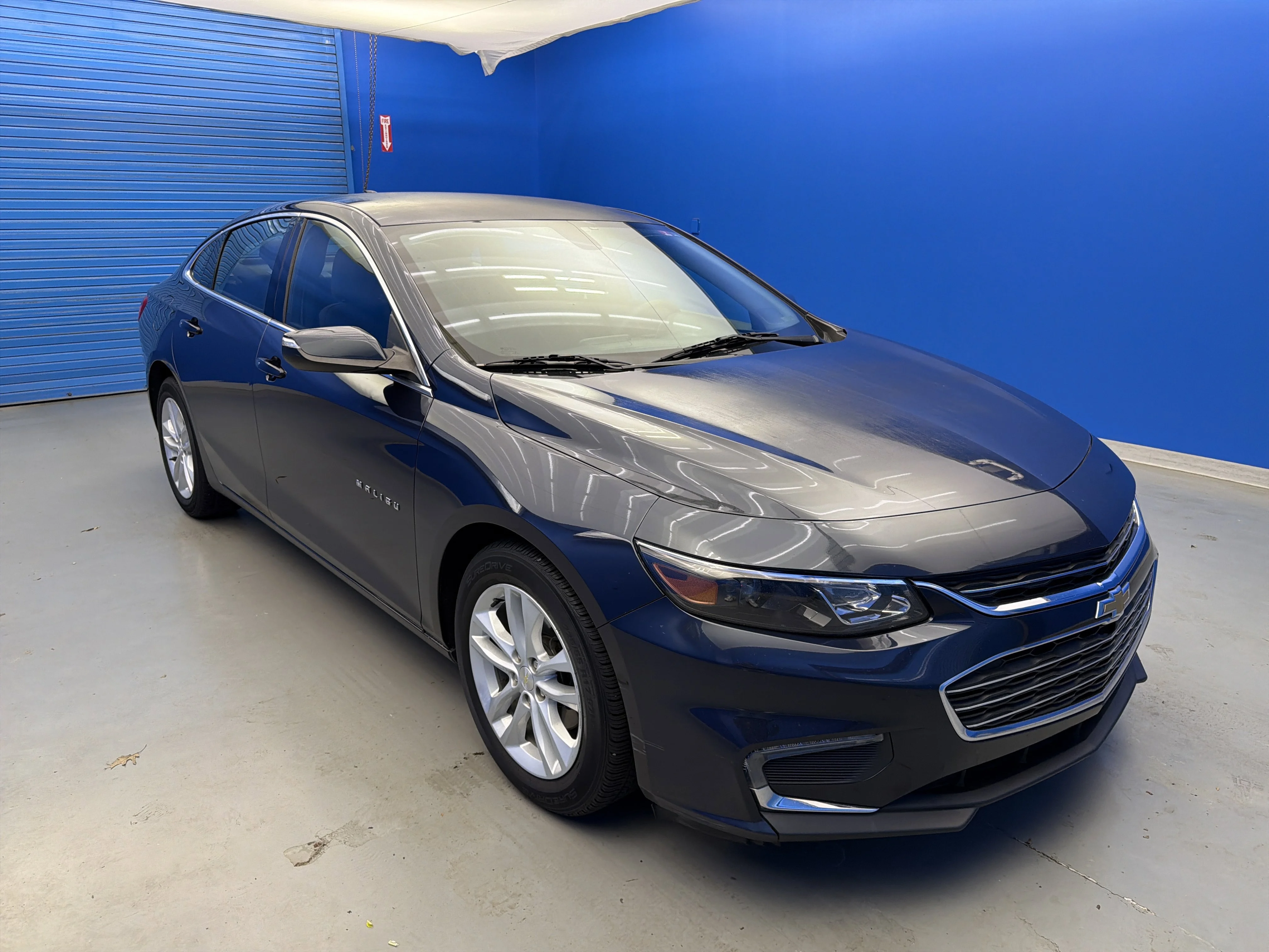 Used 2018 Chevrolet Malibu 1LT with VIN 1G1ZD5ST7JF102175 for sale in Jeffersontown, KY