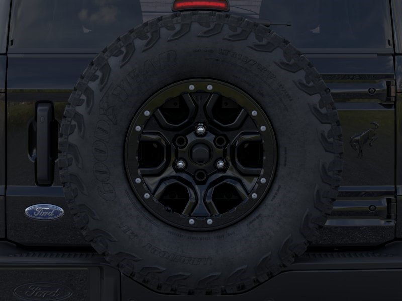 New 2026 Shadow Black Ford Badlands image 25