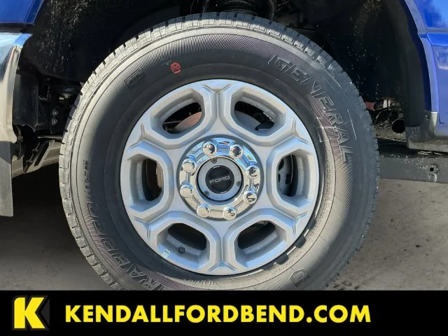2026 Ford F-250 Super Duty XLT - Photo 14