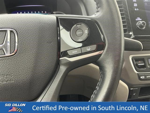 Used 2021 White Honda EX-L image 10