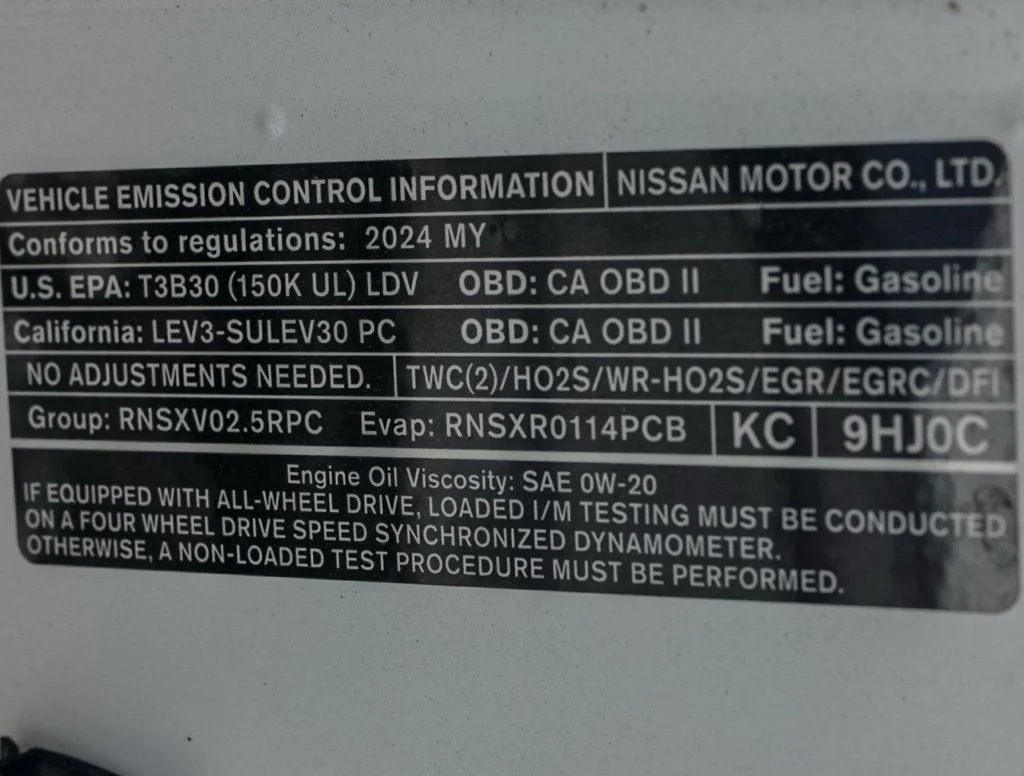Used 2024 White Nissan 2.5 S image 31