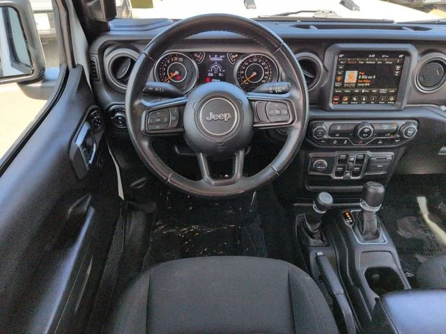 Used 2022 White Jeep Sport image 16