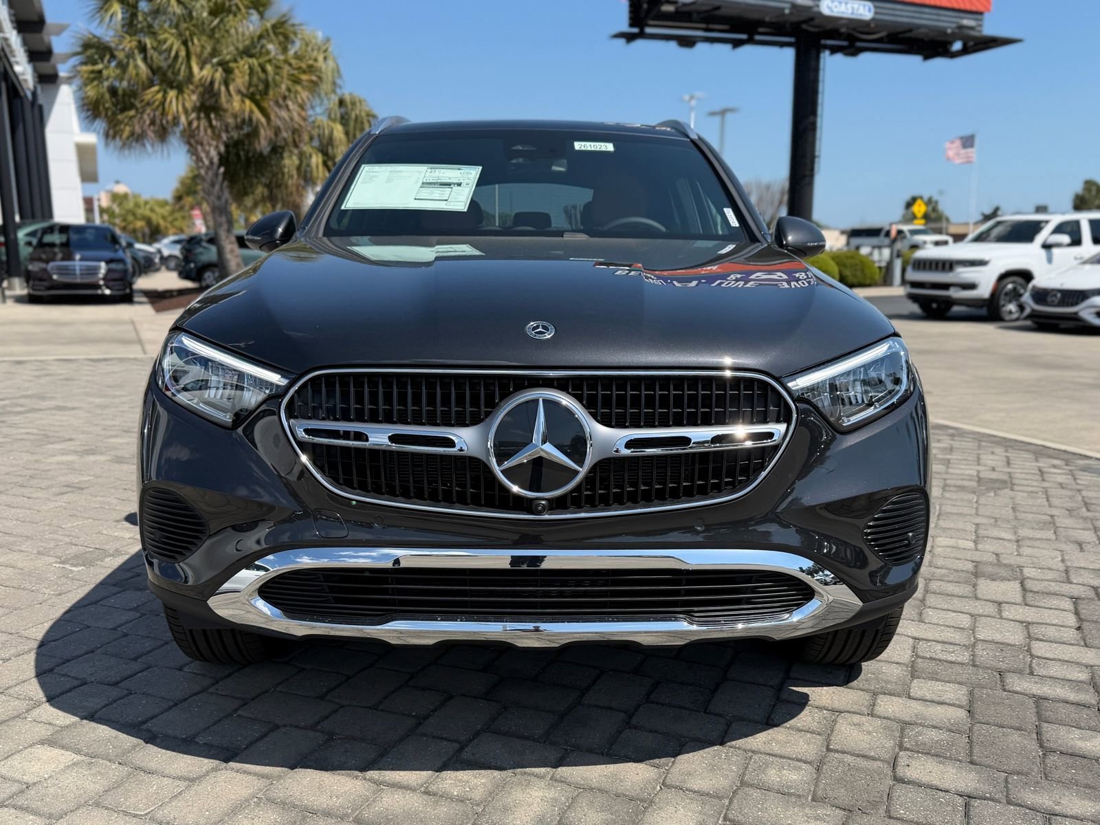 New 2026 Graphite Gray Metallic Mercedes-Benz GLC 300 image 31