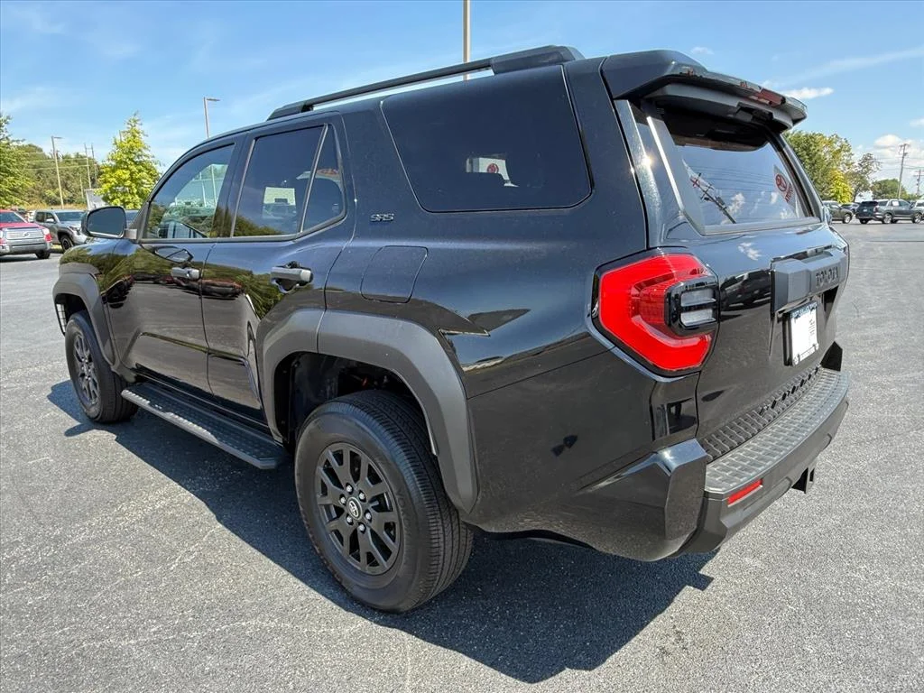 Used 2025 Black 202 Toyota SR5 image 5