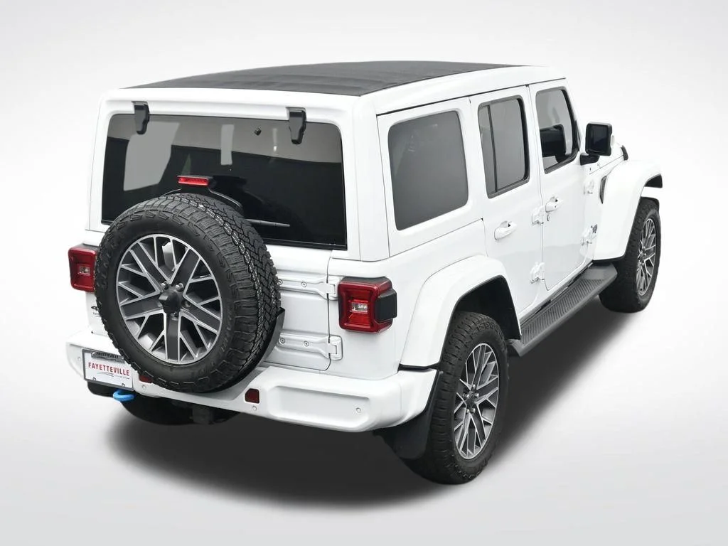 Used 2024 White Jeep High Altitude 4xe image 26