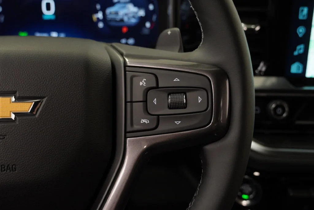 New 2026 Sterling Gray Metallic Chevrolet High Country image 20