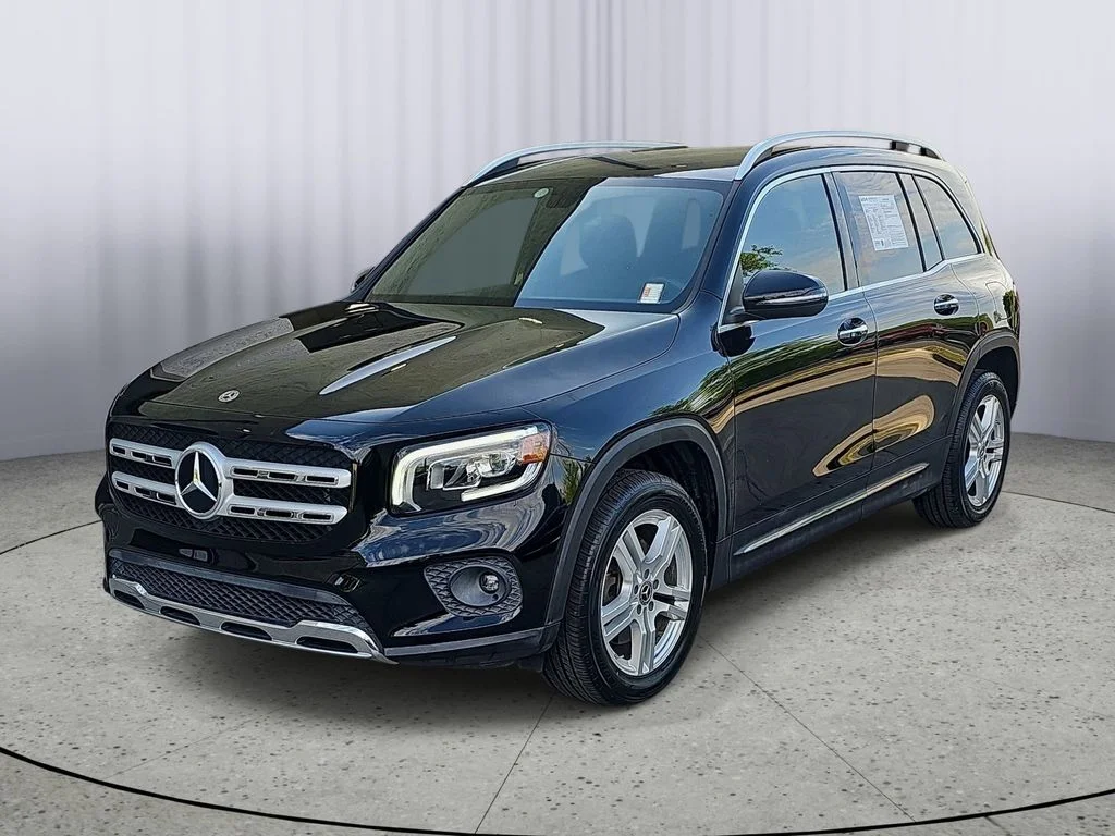 Used 2021  Mercedes-Benz GLB 250 image 7