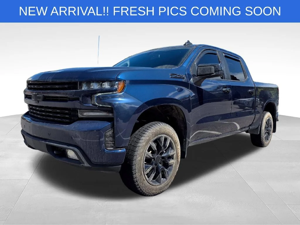 Used 2021 NORTHSKY BLUE METALLIC Chevrolet RST image 14