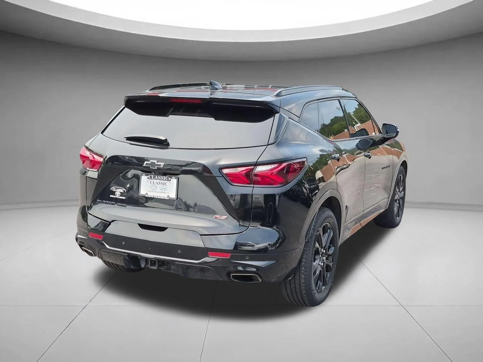 Used 2020 Black Chevrolet RS image 5